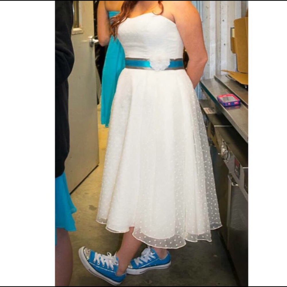 Wedding/prom dress